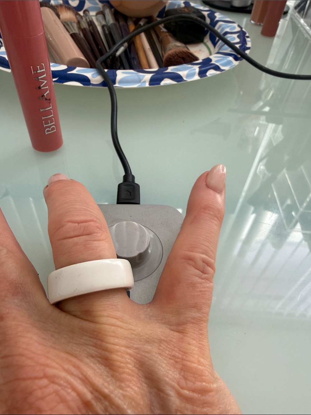 Cream Smart Wearable Ring and Charger Accessory